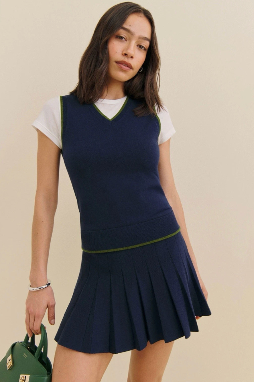 NWOT Reformation Blair Mixed Media Drop Waist Sweater Minidress Navy Size Medium